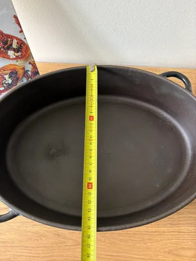 Kockums vintage ovale braadpan met deksel, lichtblauw email en gietijzer